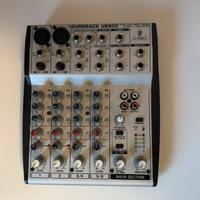 Mixer behringer