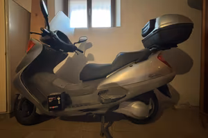 Scooter Honda Pantheon