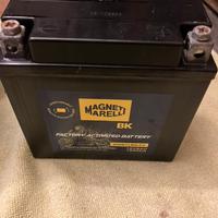 Batteria vespa moto scooter magneti marelli nuova