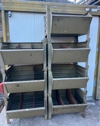 7 contenitori a bocca di lupo cm 80 x 60 euro 170