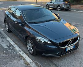 Volvo V40 D2 eco Momentum