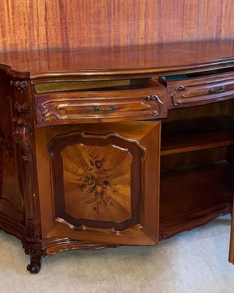 Credenza madia sagomata intarsiata stile classico