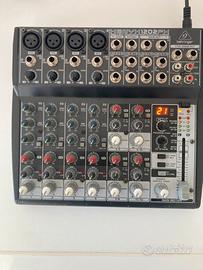 Beringher 1202fx mixer