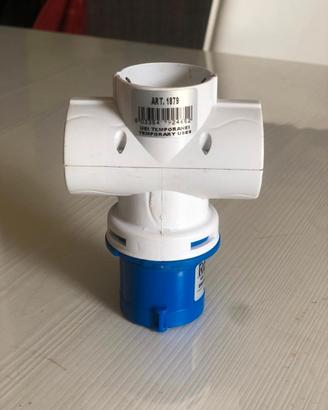 Adattatore industriale con 3 prese Schuko