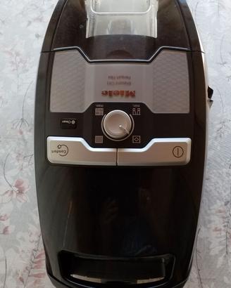 Aspirapolvere Miele