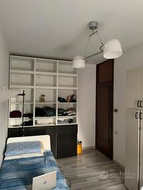 Stanza vicino al cento per studenti/lavoratori