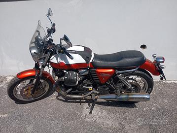 Guzzi V7 Special