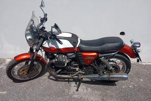 Guzzi V7 Special