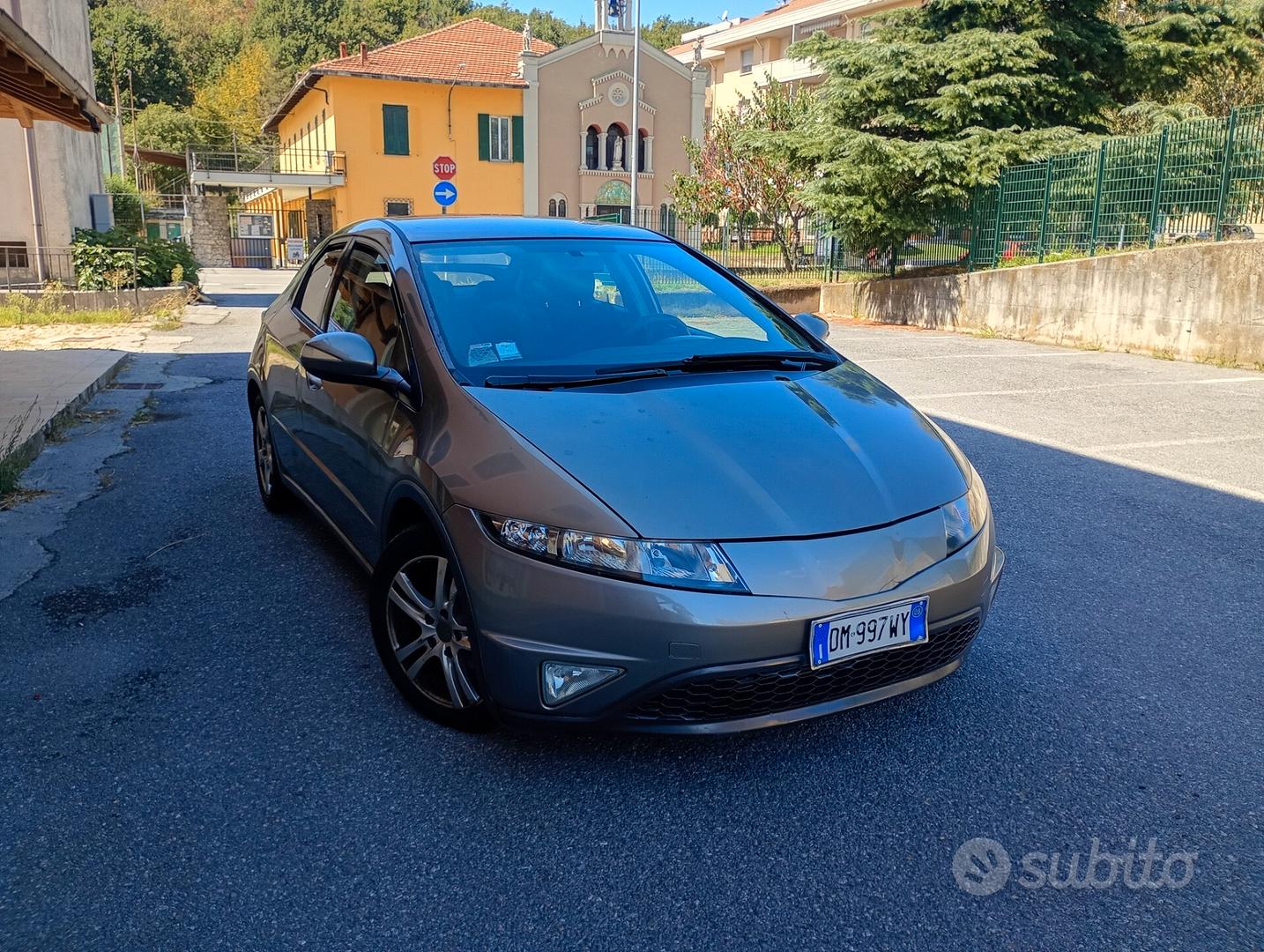 Honda Civic 8ª serie