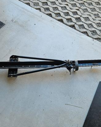 Coppia di portabici universali da tetto