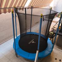 trampolino salterello x bambini marina di Ginosa 