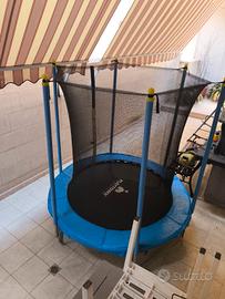 trampolino salterello x bambini marina di Ginosa 