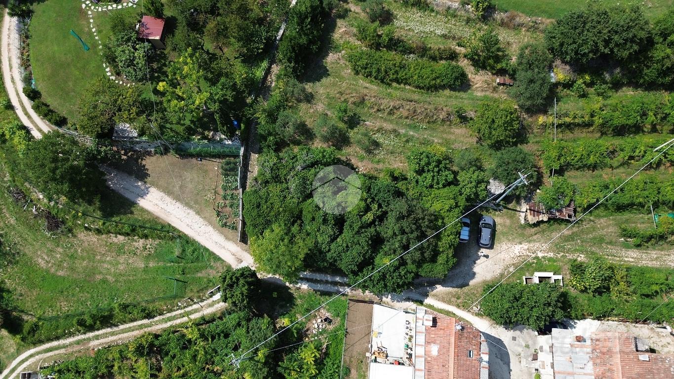 TER. RESIDENZIALE A NEGRAR DI VALPOLICELLA - Vista 2
