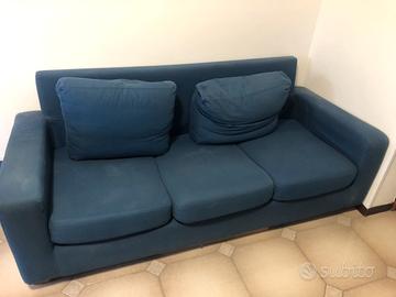 2 divani a tre sedute