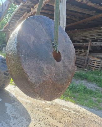 Ruota/Macina in pietra antica x mulini