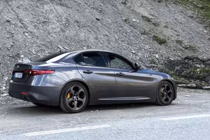 Alfa Romeo Giulia 2.2 190 CV Sprint
