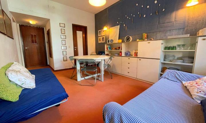 2 LOCALI A COMACCHIO