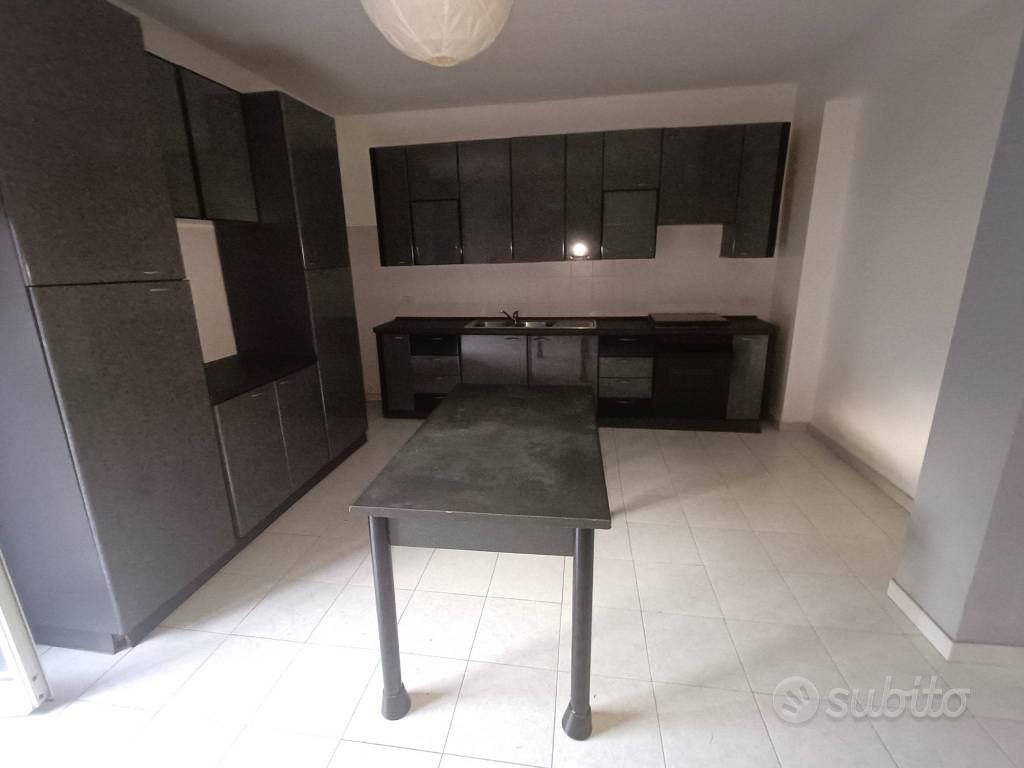 Apartment in Piedimonte Etneo, Catania - Vista 2