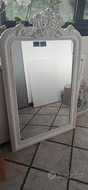 SPECCHIO CON CORNICE BIANCA 120 x 75