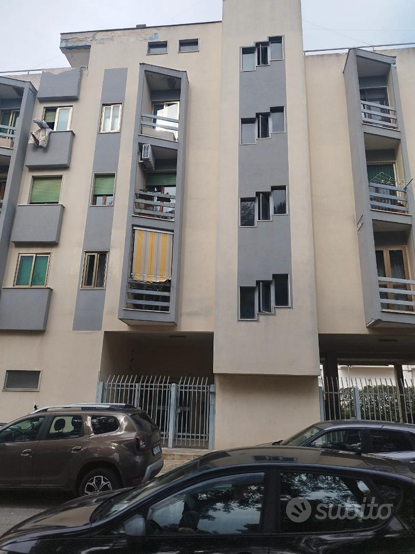 Q.re Paolo VI-Via De Gasperi Ampio 3 Vani - Vista 2