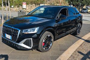 Audi Q2 s-line 35 tfsi s-tronic resrtyling '21