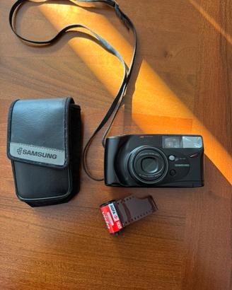 Samsung AF Zoom 777i.