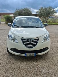Lanca Ypsilon