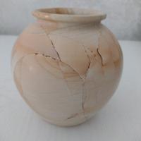 vaso in marmo paesina