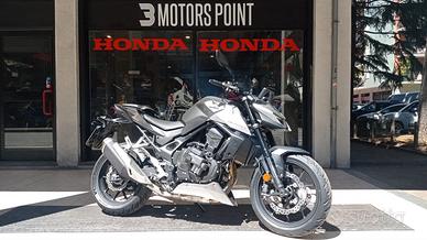 Honda Hornet 750 MY 26 E-CLUTCH