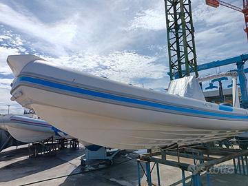 Gommone gommomarine 690