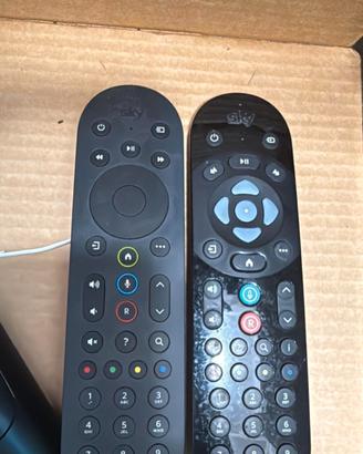 telecomando sky