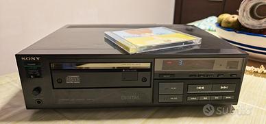 Sony CDP-101 (1982) - il primo lettore CD !!! 