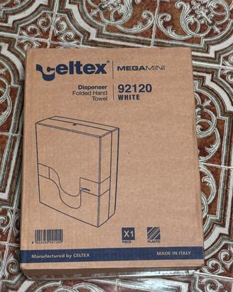 Dispenser asciugamani di carta