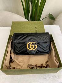 Borsa gucci hot sale con catena