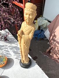 Statuetta cinese in finto avorio