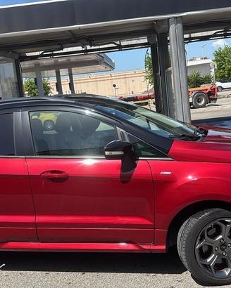 Ford Ecosport ST line