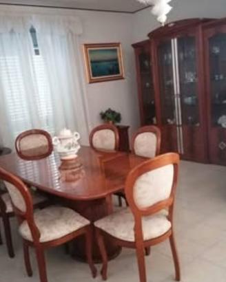 sala da pranzo completa