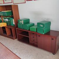 cassettiera con scorrevole legno