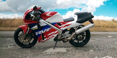 Honda RVF 400R NC35