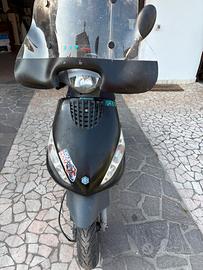 Piaggio Zip 50 4t