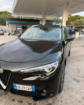 Alfa Romeo Stelvio (2019)– Nessun lavoro da fare