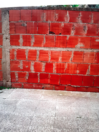 Casa indipendente + ampio cortile