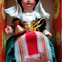 Bambola da collezione vintage nuova