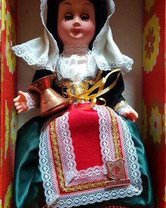 Bambola da collezione vintage nuova