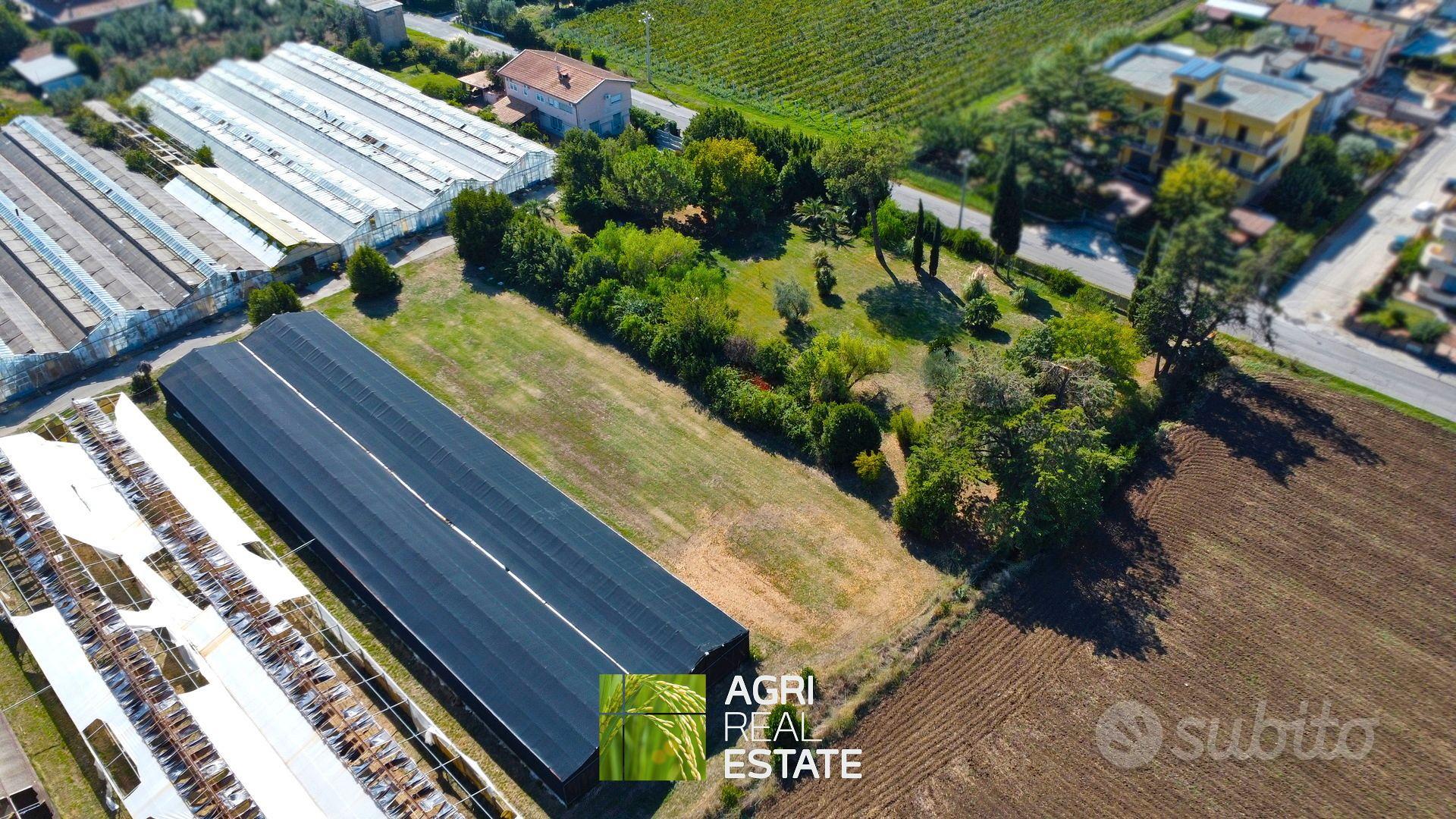 Proprietà agricola di 7,5 HA con Location Eventi - Vista 2