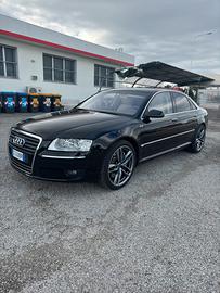 Audi A8 6.0 v12