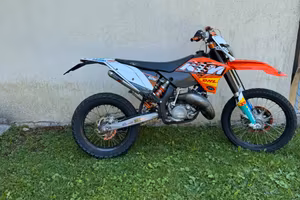 KTM exc 125 ( leggere descrizione)