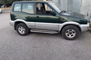 Nissan Terranno 