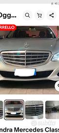 calandra Mercedes serie E del 2015/2018