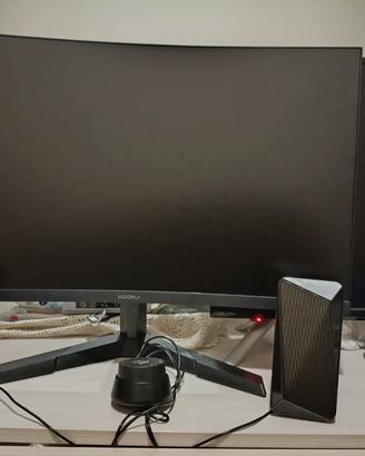 Monitor koorui completo di casse